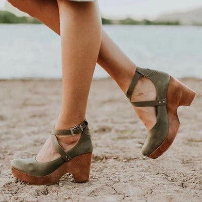 Della™ | Women's Cross-Strap Clog Heels