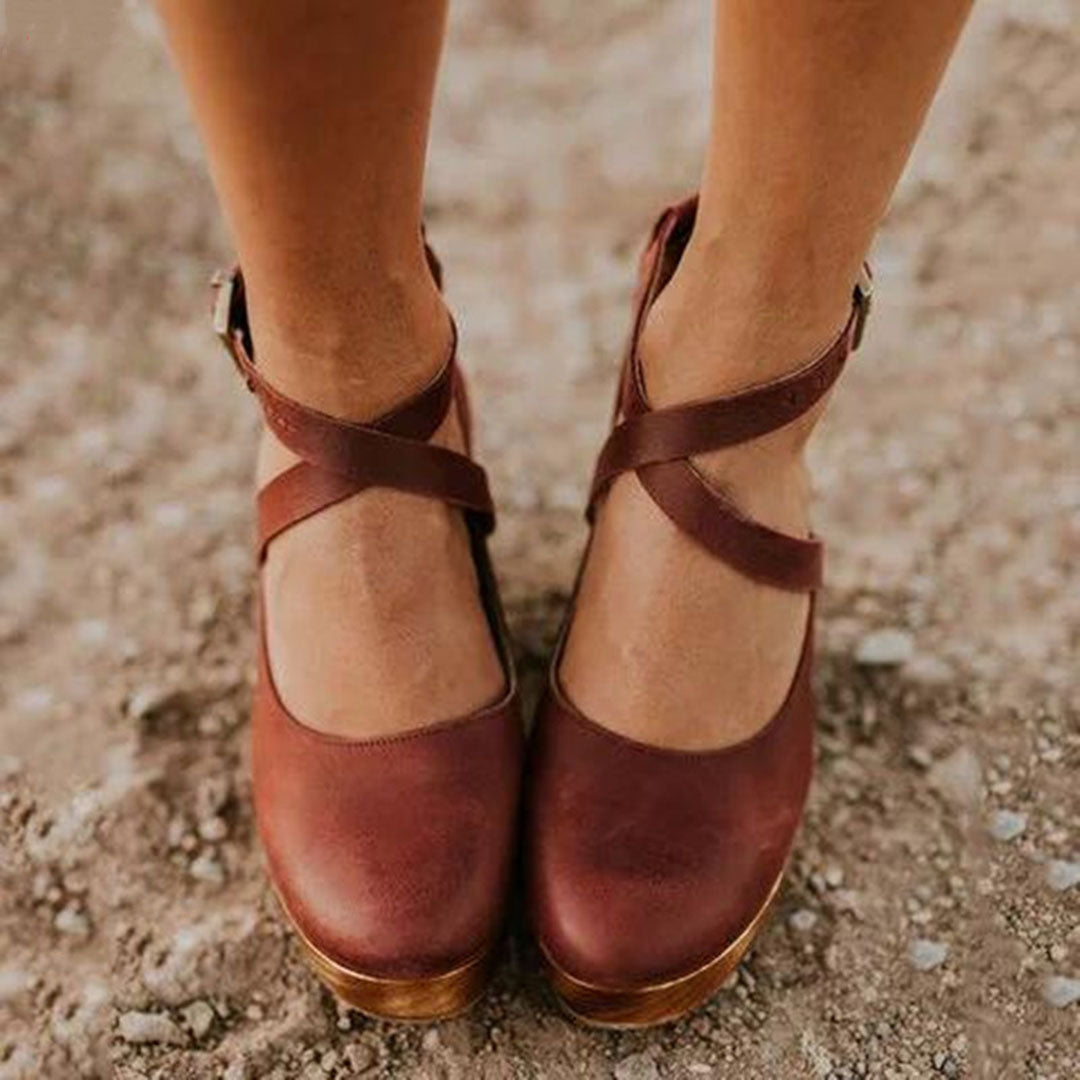 Della™ | Women's Cross-Strap Clog Heels