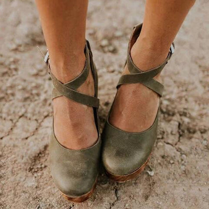 Della™ | Women's Cross-Strap Clog Heels