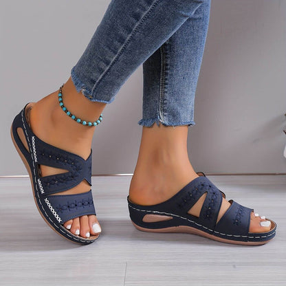 Hazel™ | Women's Embroidered Wedge Sandals