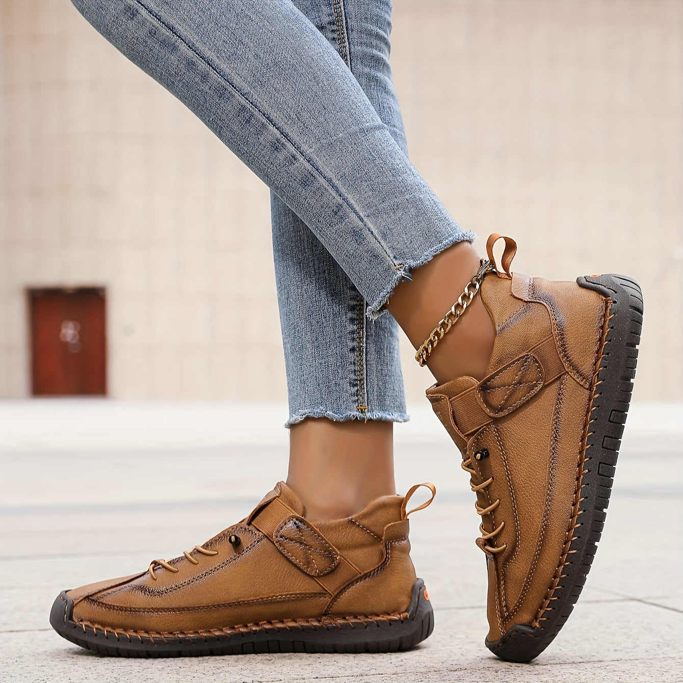 Nora™ | Women's Lace-Up Flat Sneakers