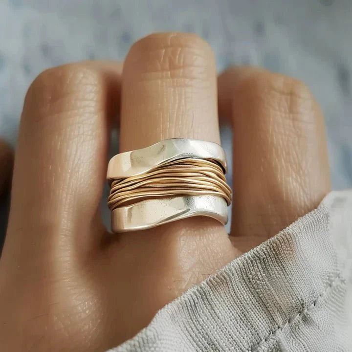 Nora™ | Women's Two-Tone Wrap Ring
