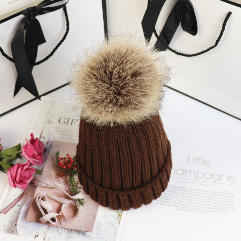 Women's Ribbed Beanie with Pom