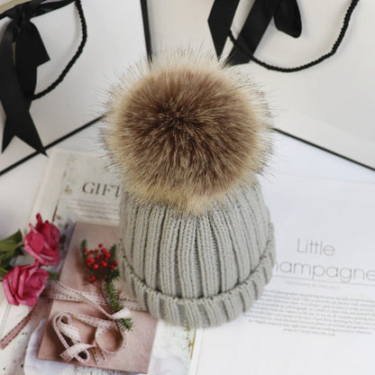 Women's Ribbed Beanie with Pom