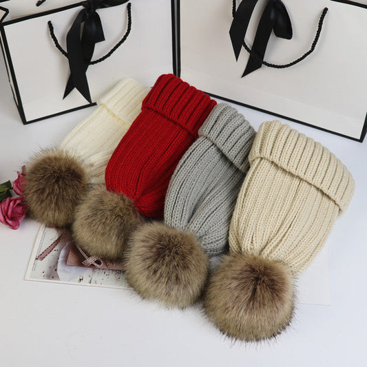 Women's Ribbed Beanie with Pom