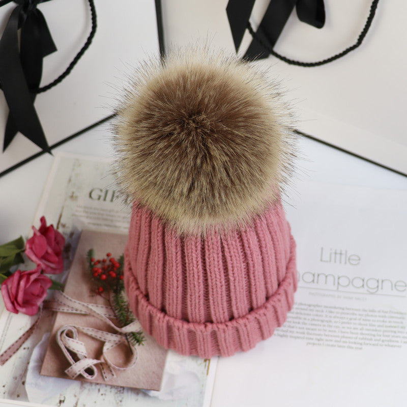 Women's Ribbed Beanie with Pom
