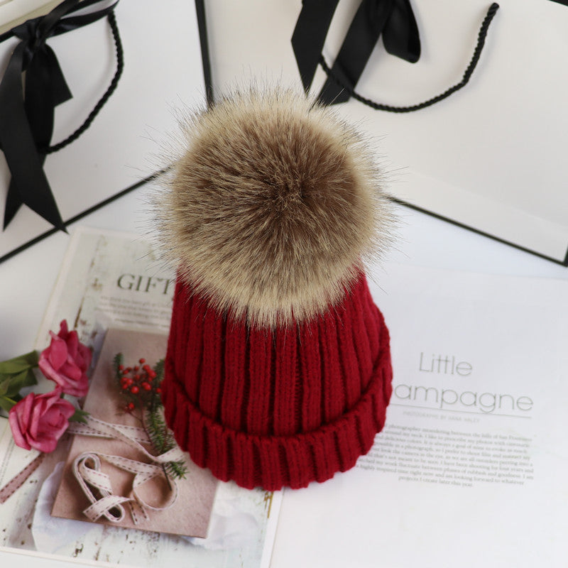 Women's Ribbed Beanie with Pom