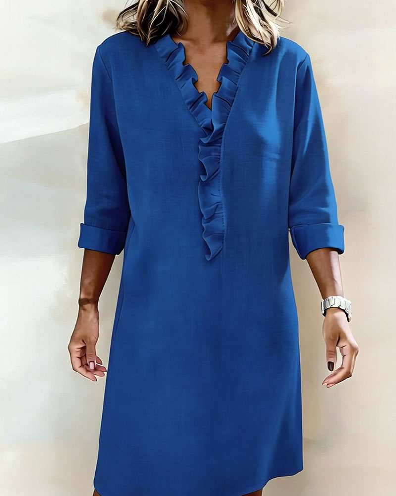 Women's Ruffled V-Neck Shift Dress