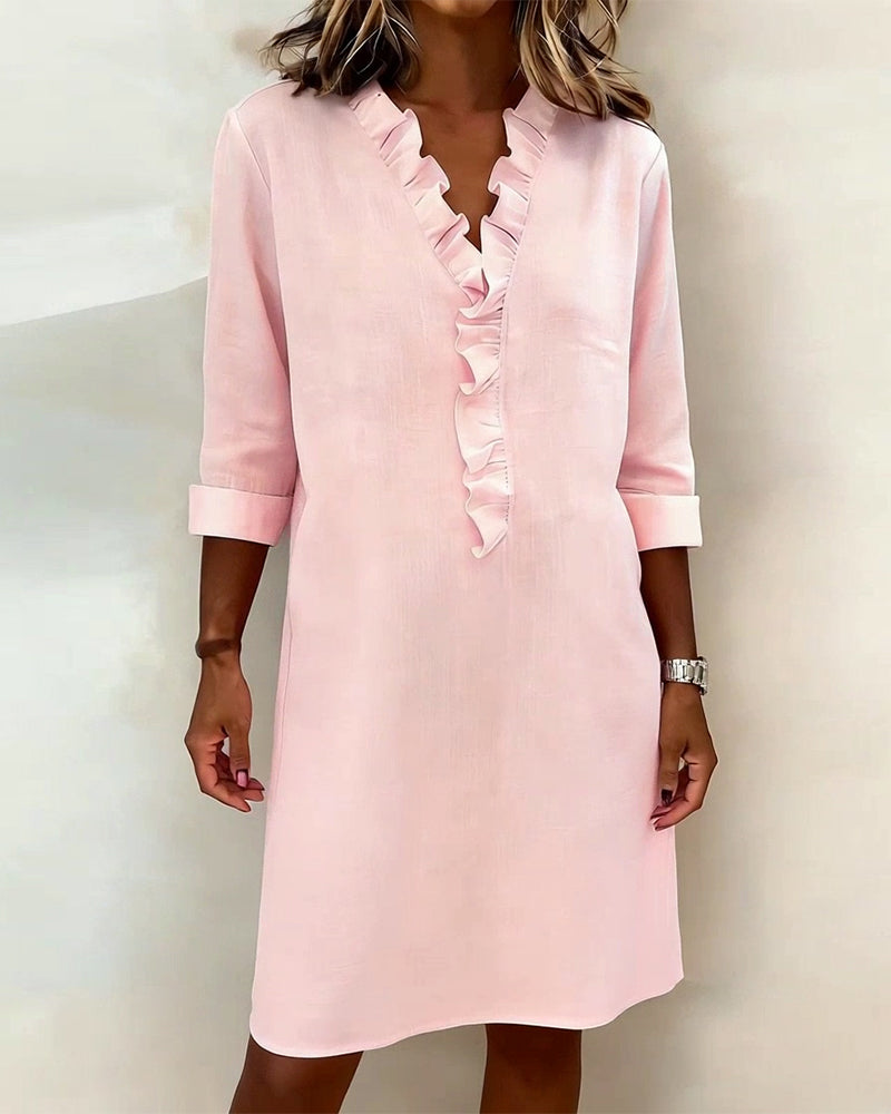 Women's Ruffled V-Neck Shift Dress